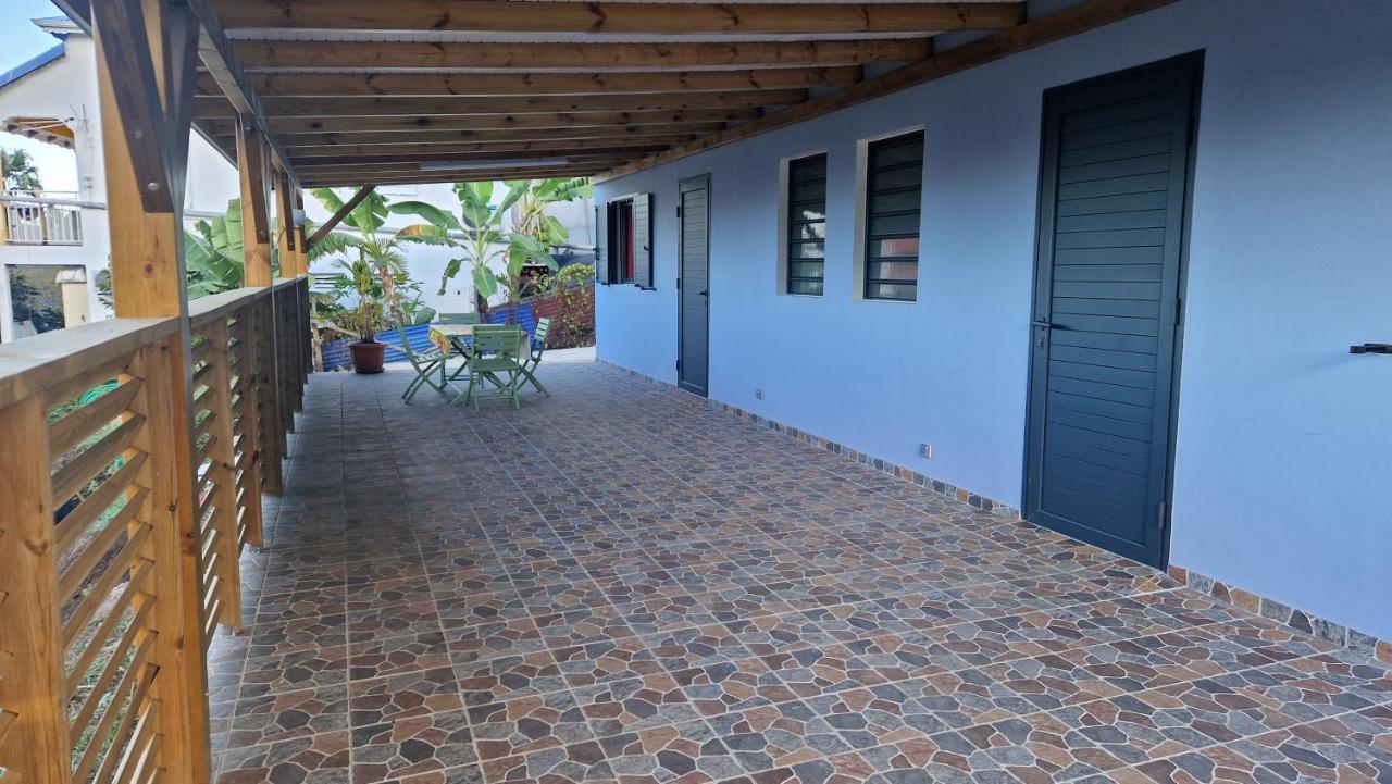 Les Gites D'Angele Vieux-Habitants Extérieur photo